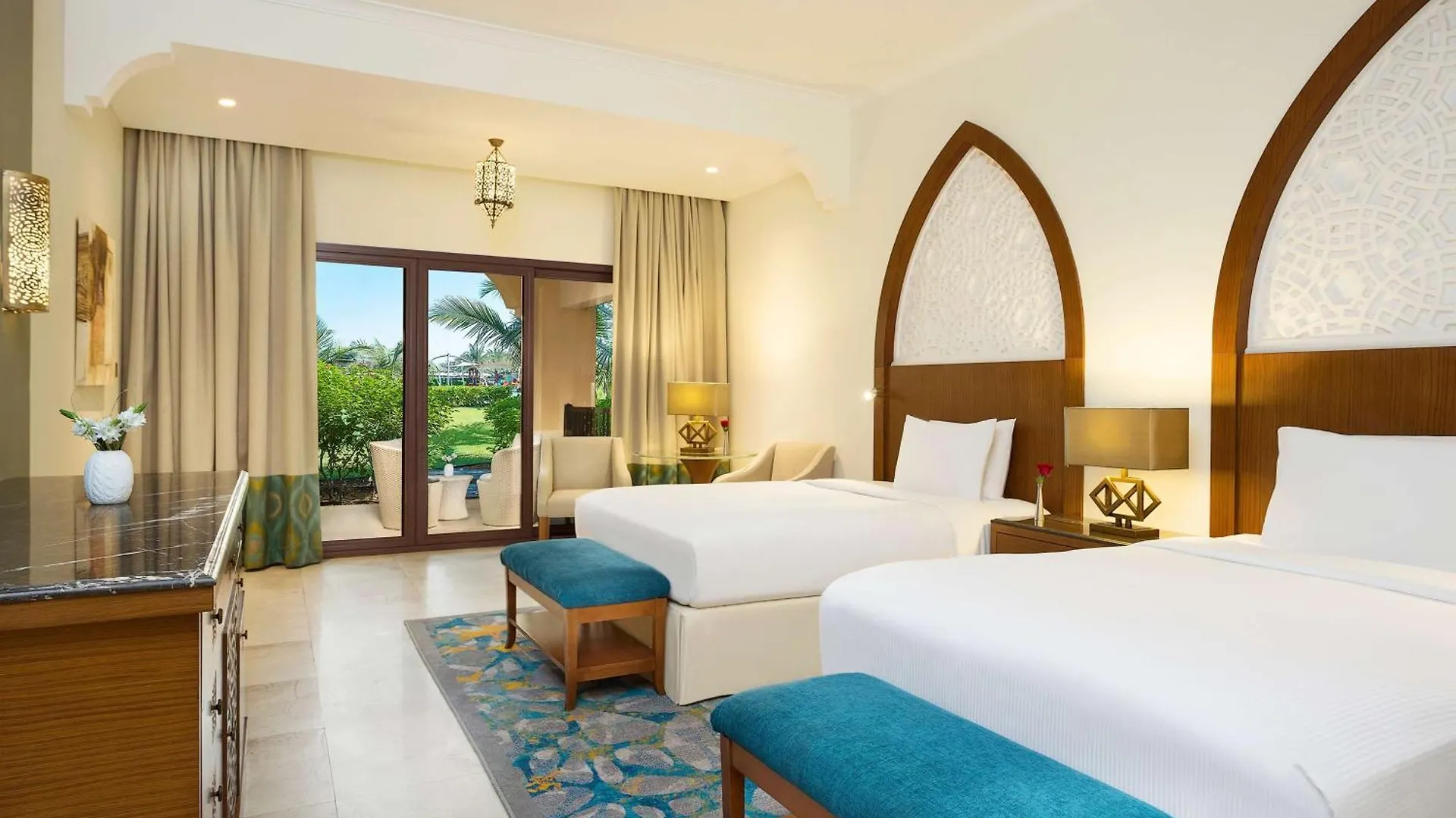 Doubletree By Hilton Resort & Spa Marjan Island Ras al-Khaimah 5*,